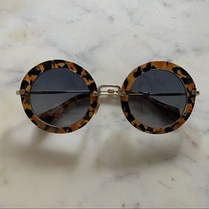 MiuMiu Sunglasses 🕶